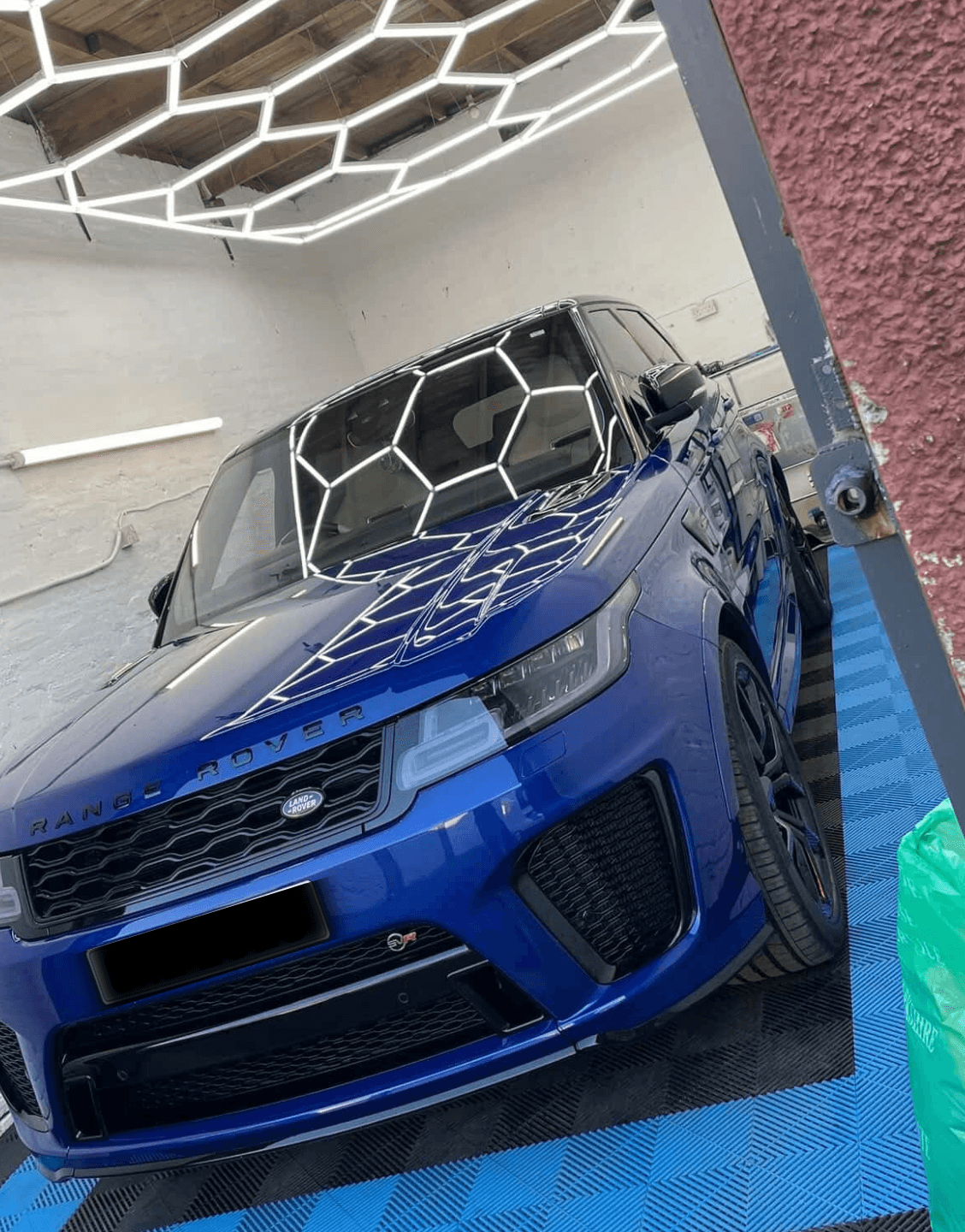 Range Rover Sport SVR